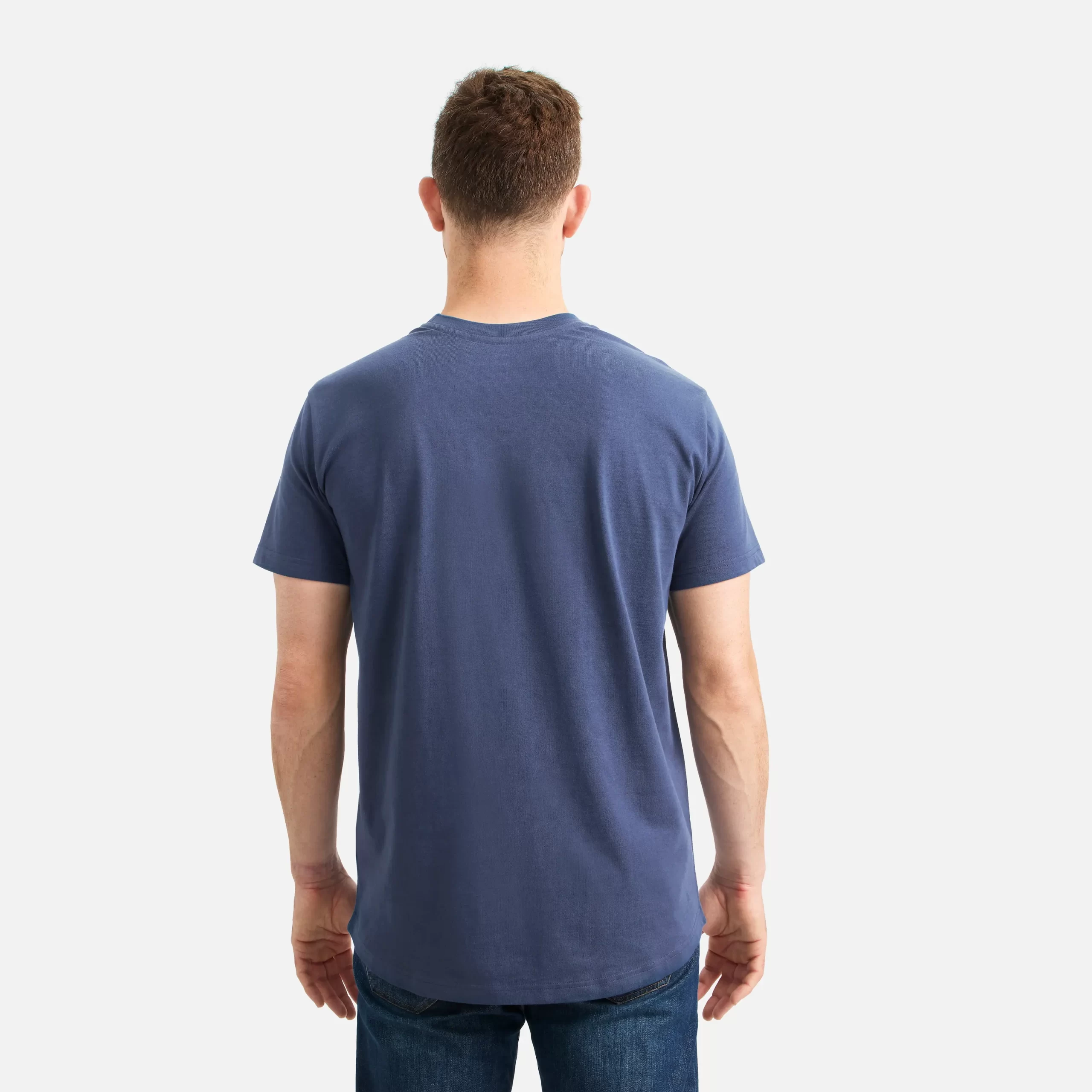 Short Sleeve Pocket T-Shirt Men's Short Sleeve T-Shirt in Navy - Image 4