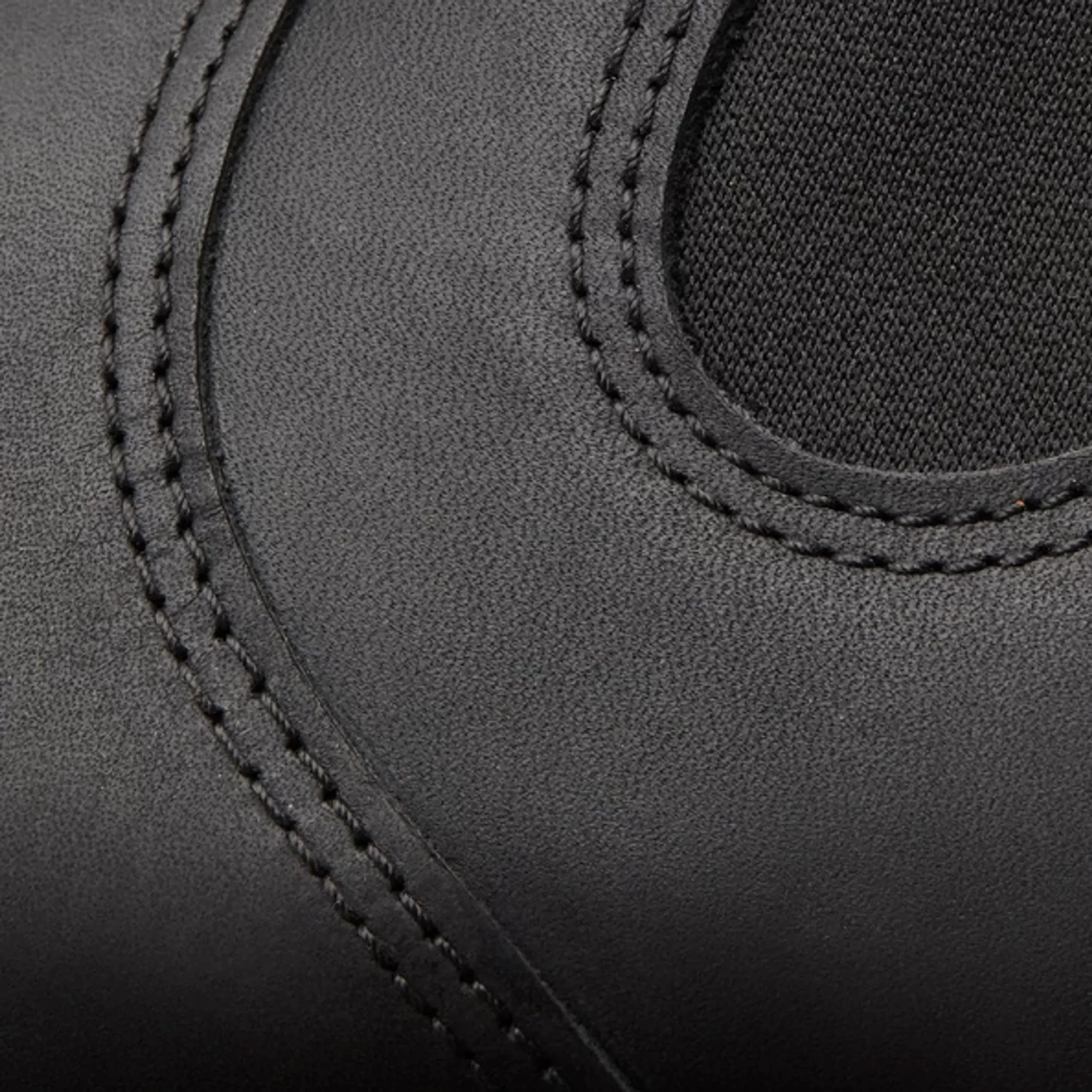 Classic Chelsea Men's 6-inch Classic Chelsea in Black Harness Leather - Image 6